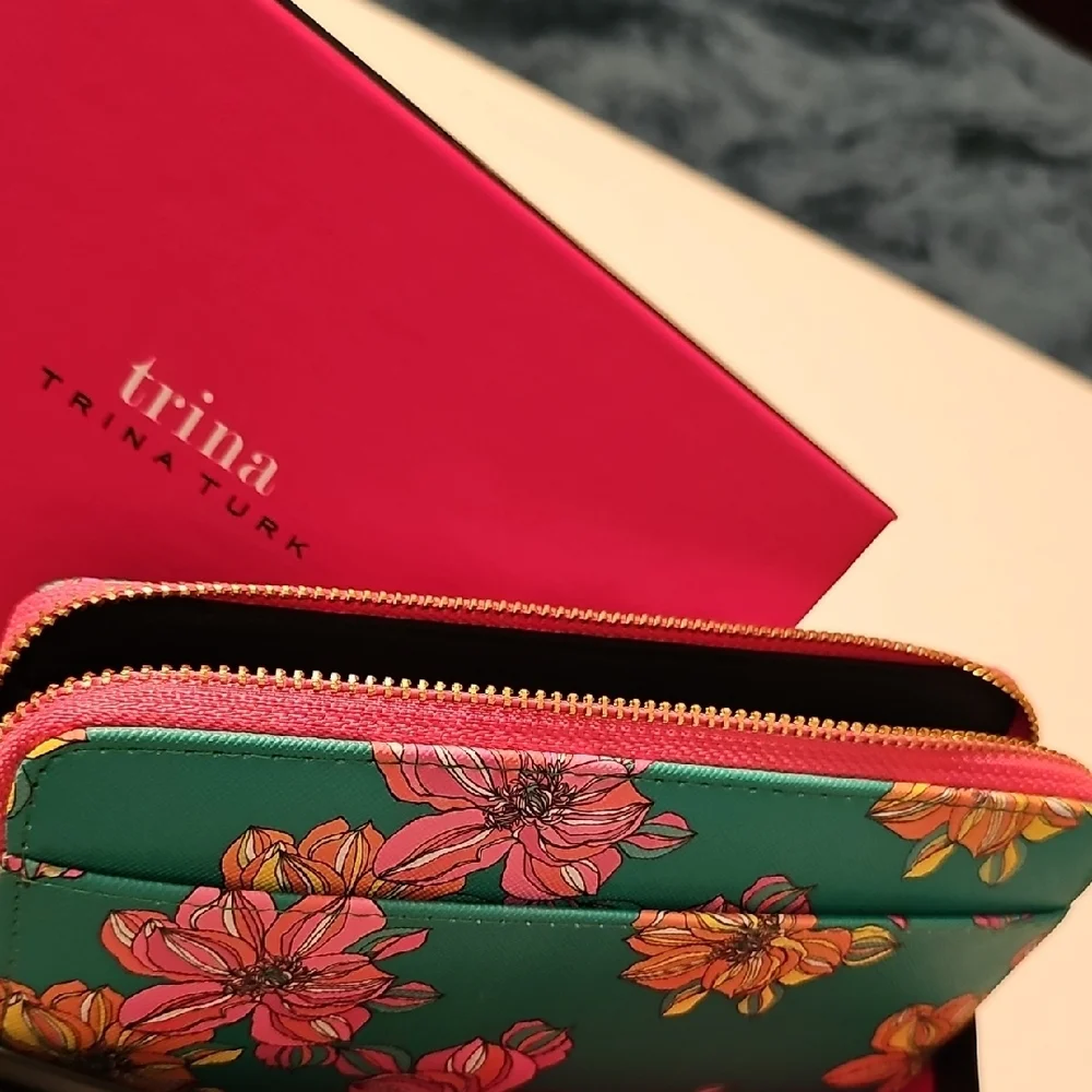 Trina Turk Floral Full Zip Around Wallet - Picture 4 of 9